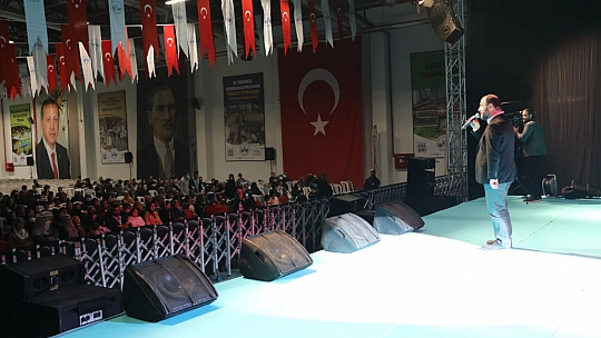 Elazığ Belediyesi Ramazan Etkinliklerinde Ahmet Bulut Söyleşisi