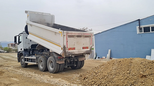 Elazığ Belediyesi Yol Çalışmalarını Sürdürüyor