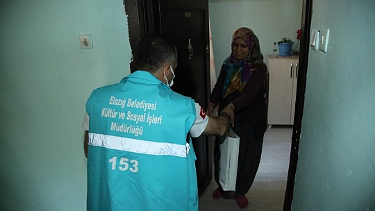 Elazığ Belediyesi'nden İhtiyaç Sahibi Aileler ve Engelli Vatandaşlara Bayram Hediyesi