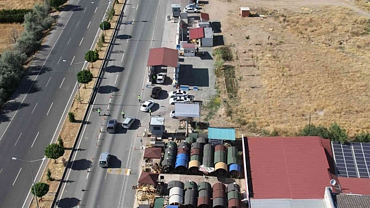 Elazığ'da bayram tatili dönüşü helikopter destekli trafik denetimi