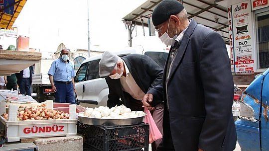 Elazığ'da kısıtlama öncesi alışveriş yoğunluğu