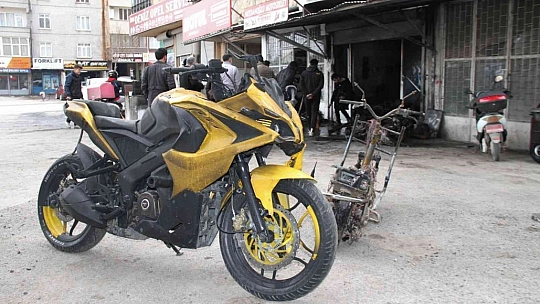400 bin Liralık Motosikletler Kül Oldu