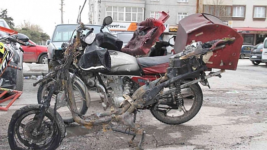 400 bin Liralık Motosikletler Kül Oldu