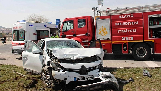 Elazığ'da Trafik Kazası: 1 Ölü, 5 Yaralı