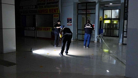 Elazığ otogarı içerisinde silahlı kavga: 2 yaralı