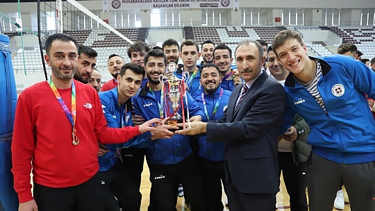 Elazığ'da şampiyon Fırat Üniversitesi
