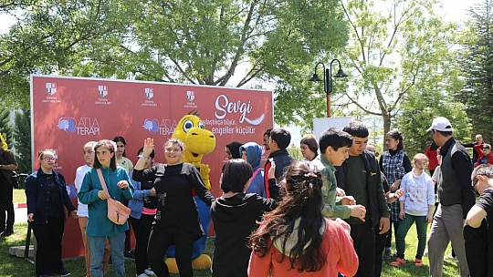 Elazığ Hipodromu'nda Engelliler Haftası Kutlamaları