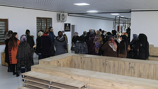 'Hayme Ana Kadınlar Semt Pazarı' Hilalkent Sosyal Hizmet Binası'nda Hayata Geçiyor