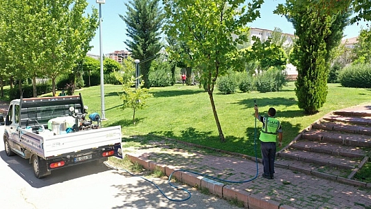 İlaçlama Çalışmaları Devam Ediyor