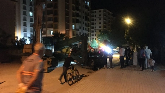 Feci Kaza: 2'si ağır, 3 yaralı!