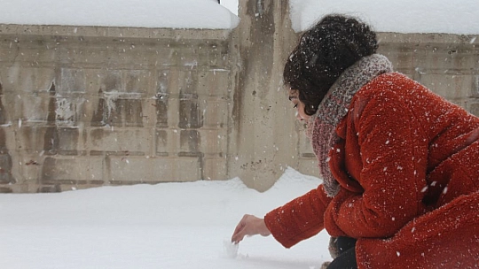 Hakimiyet Ekibi Kar Kalınlığını Ölçtü: 30 Cm'lik Cetvel Karda Kayboldu...