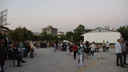 Hicret Mahallesi'nde Sünnet Şöleni Düzenlendi