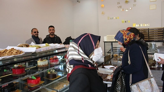 Burçak Unlu Mamulleri'nin Açılışı Gerçekleşti