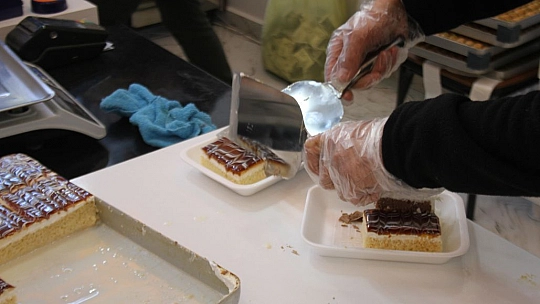 Burçak Unlu Mamulleri'nin Açılışı Gerçekleşti