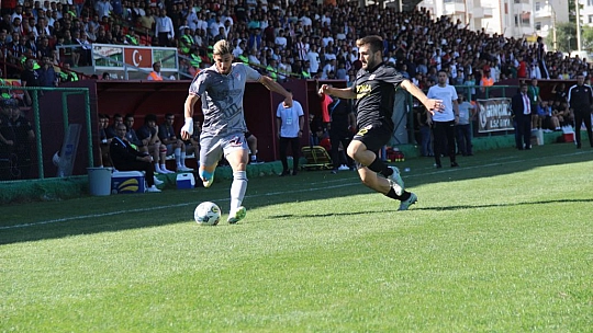 3 puan 'şehidimiz' için!