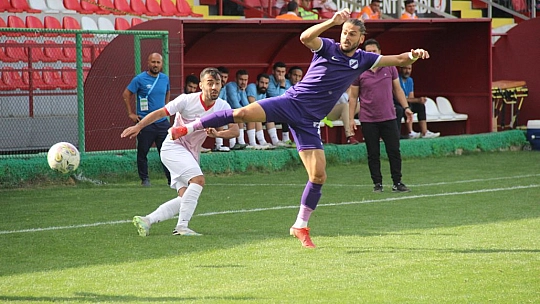 Karakoçlar, şeytanın bacağını kırdı!