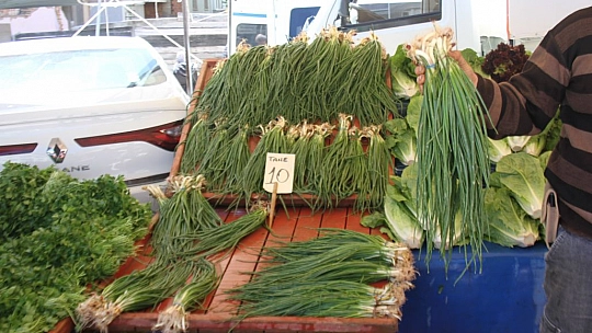 Elazığ Pazarlarında Bahar Bereketi