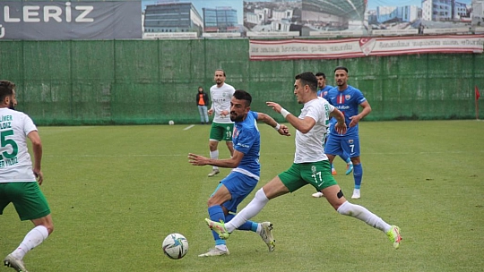 Karakoçlar, direkten döndü!