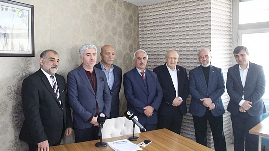 Karakoçanlı İş İnsanları Kahvaltıda Buluştu