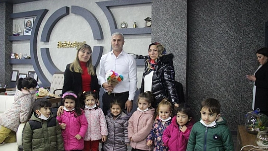İlkadımlar Anaokulu Öğrencilerinden Hakimiyet'e Ziyaret