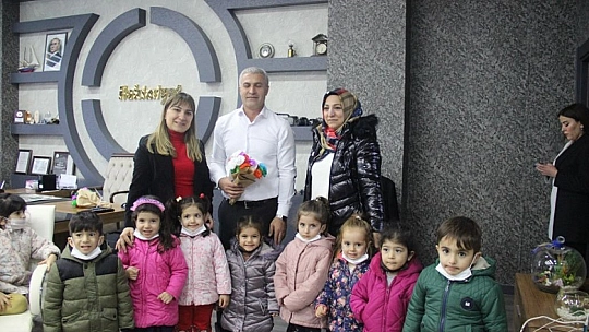 İlkadımlar Anaokulu Öğrencilerinden Hakimiyet'e Ziyaret