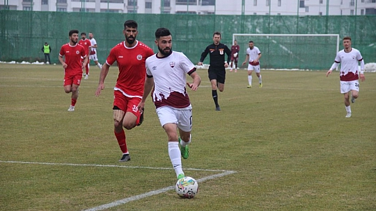23 Elazığ 'lider' sever!