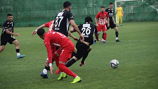 HD Elazığ Karakoçan FK: 3 – Kuşadasıspor: 2