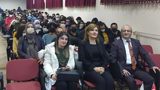 Teknoloji Fakültesi 'Liseliler Kariyer Günleri' Etkinliklerinde