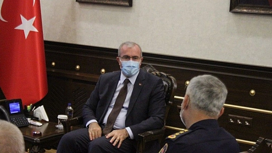 Vali Toraman: 'El Birliğiyle, Gönül Birliğiyle Hizmet Edeceğiz'