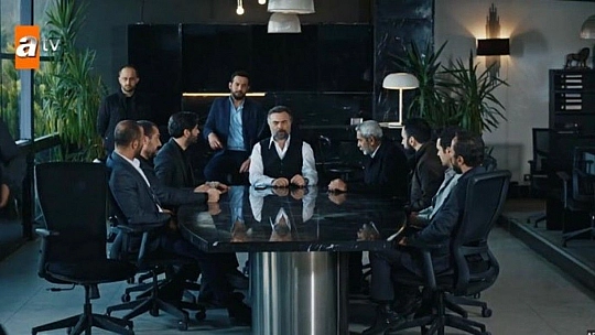 Elazığlı Kanun Sanatçısı Rol Aldığı Diziyle Beğeni Topluyor