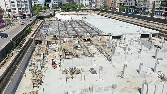 Kent Meydanı ve Yer Altı Otoparkı Projesinde Sona Doğru
