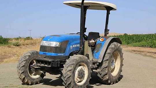 Köyden çıkmadığı traktörüne İstanbul ve Erzincan'dan 6 ceza geldi