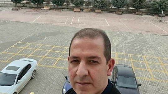 Lisede çalışan hizmetli odasında ölü bulundu