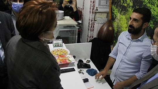 'Başbakan Meral' Sloganıyla karşılanan Akşener' e Yoğun İlgi