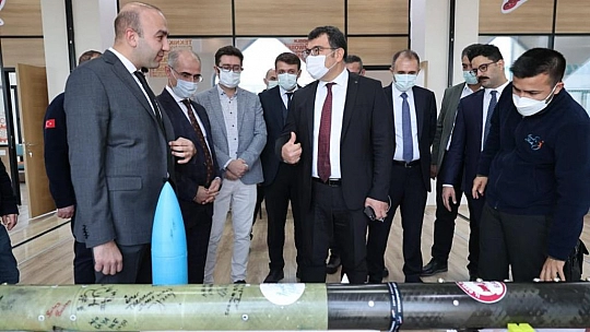 TÜBİTAK Başkanı Prof. Dr. Mandal'dan İpek Yolu Uluslararası Çocuk Ve Gençlik Çalışmaları Merkezi'ne Ziyaret