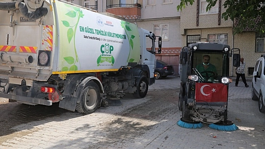 Rüstempaşa Mahallesi'nde Kapsamlı Temizlik