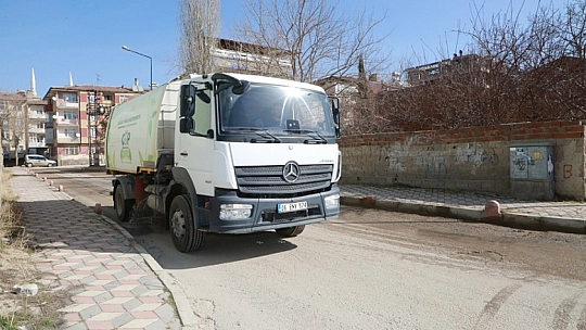 Rüstempaşa ve Sarayatik Mahallesinde Kapsamlı Temizlik