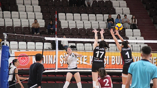 Bordo, kötü başladı