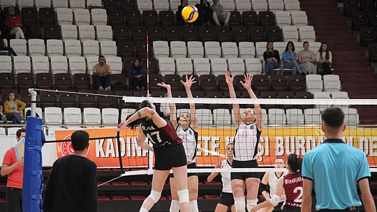 Bordo, kötü başladı