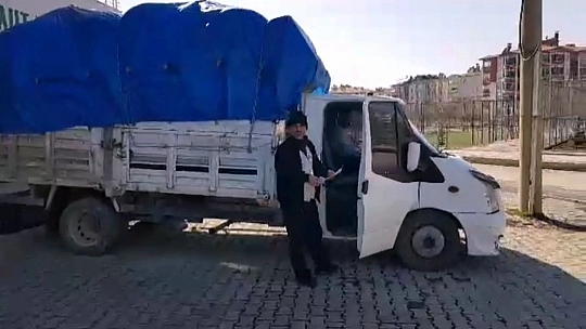 Elazığ Umut Kervanı Suriye'ye 1 Kamyon Yardım Gönderdi