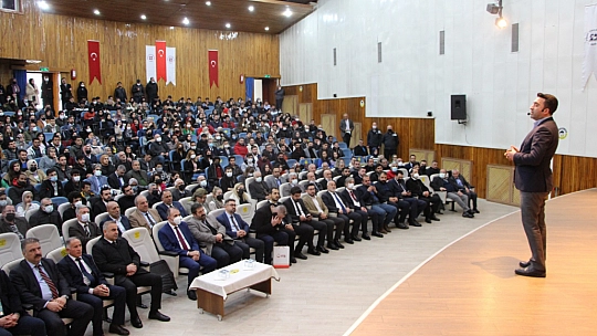 YTB Başkan Yardımcısı Turus Güneydoğu Kariyer Fuarı Kapsamında Öğrencilerle Bir araya Geldi…