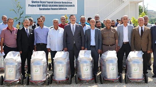 Sivrice'de Hibe Destekli Makine Ekipman Dağıtımı Yapıldı