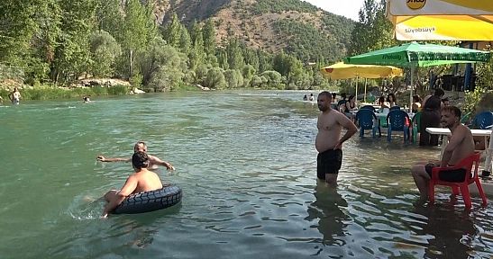 Tunceli'deki akarsularda yüzme suyu düzenli olarak denetleniyor