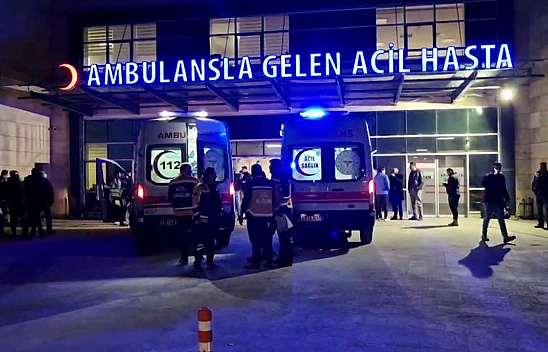 4'üncü Kattan Atlayan Şahıs, Başka Bir Kişinin Üzerine Düştü