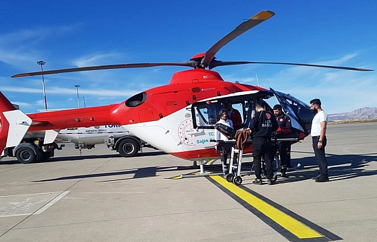 6 Aylık Büşra Bebek Yaşamak İçin Elazığ'a Geldi!