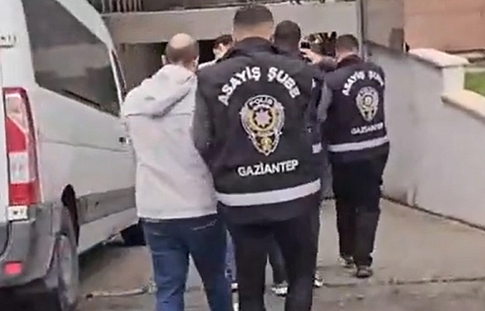 81 ilde aranan şahıslara operasyon: 912 kişi yakalandı