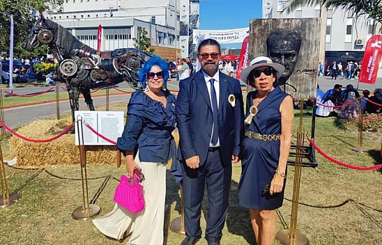 98. Gazi Koşusu'na Öğretim Görevlisi Rüçhan Keçeci 'Metal Heykel Sergisi 'İle Katıldı