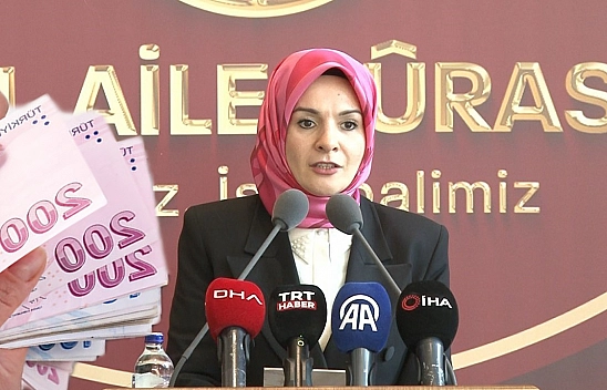 Aile Bakanlığı'ndan Elazığ'daki İhtiyaç Sahibi Ailelere 5 Bin 330 Lira Destek Ödemesi