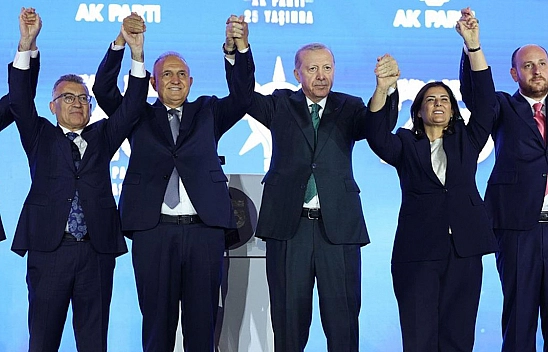 AK Parti'de 25. yıl sürprizi: 3 milletvekili daha katıldı, sayı 280'e çıktı