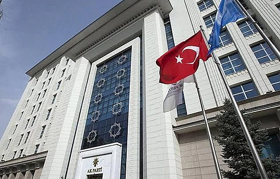 Ak Parti'de Elazığ'dan sonra şok istifalar